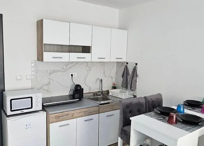 Stefan Tomic-srebrno Jezero * Veliko Gradište